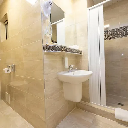 オールド 3* プラハ