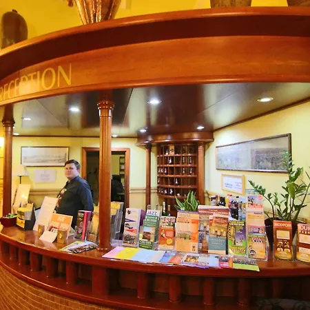 オールド ホテル