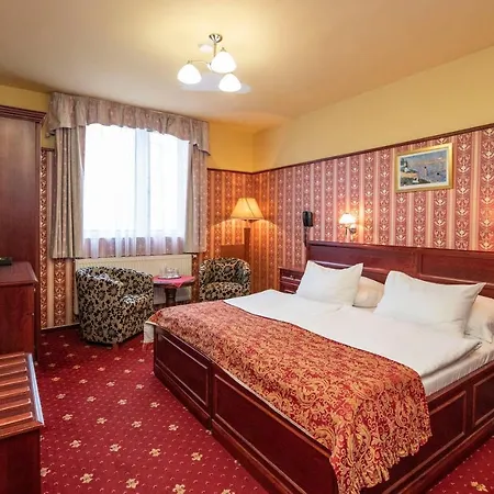Old Otel