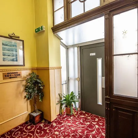 Hotel Old