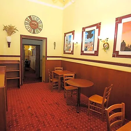 Old 3* Prag