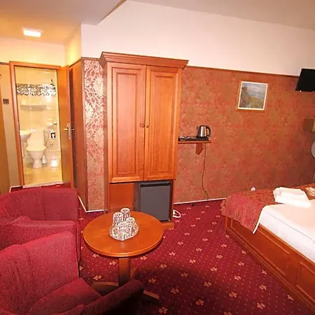 Old Hotell