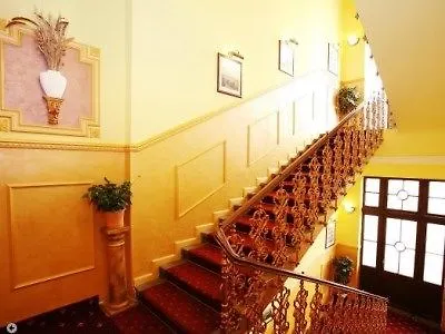 Old Hotell Prag