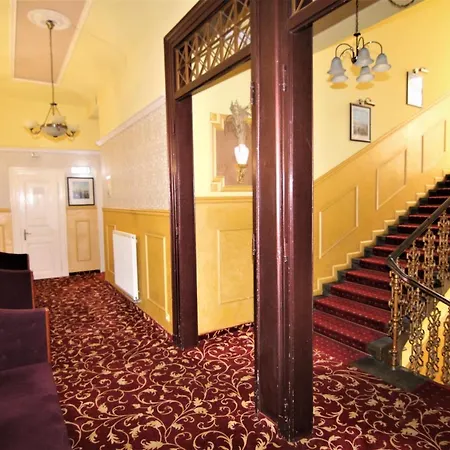 Hotell Old